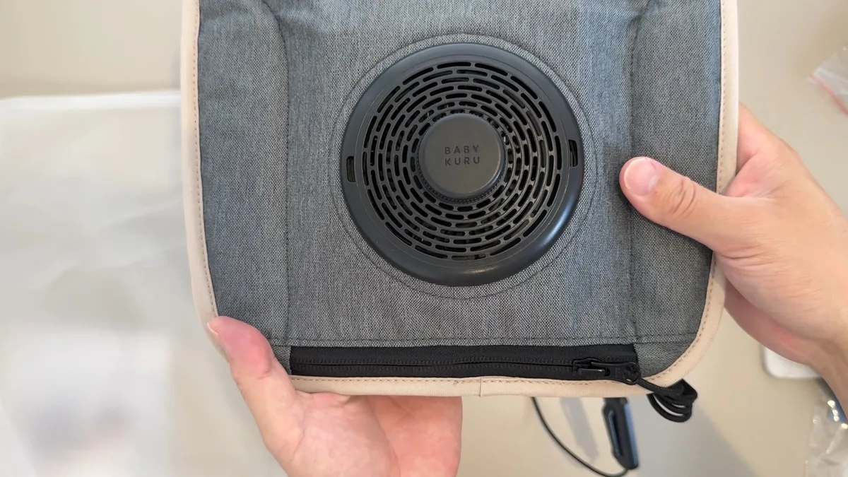 BABYKURU COOL3の背面に搭載された送風ファンユニット