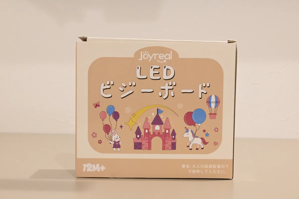 Joyreal LEDビジーボード（女の子モデル）のパッケージ正面