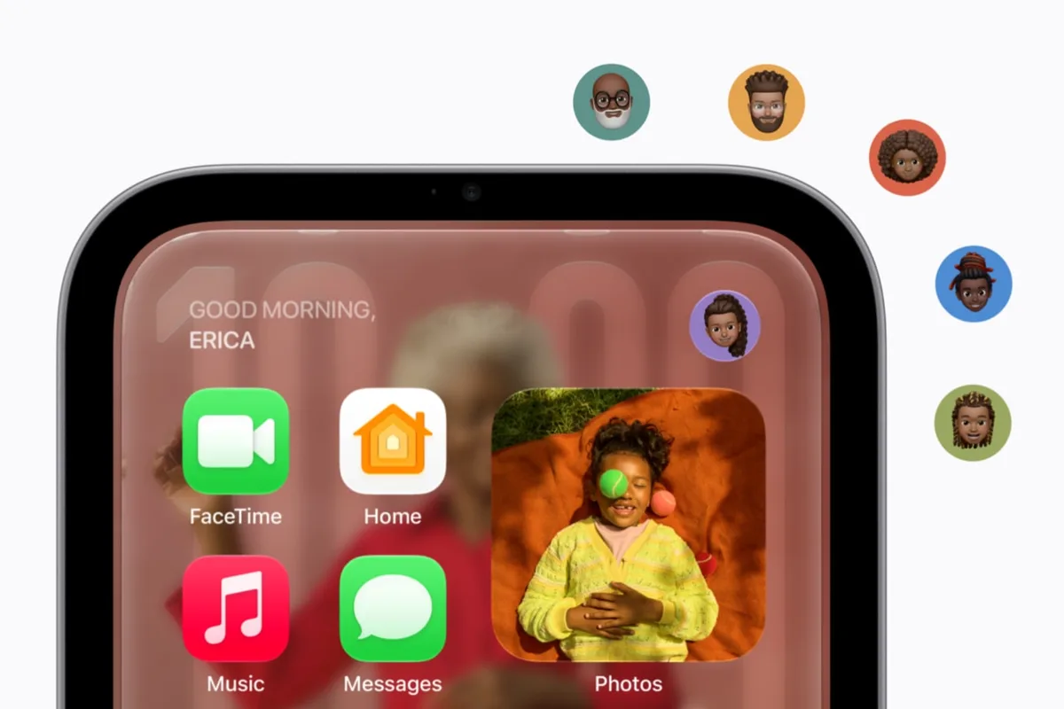 家族のアイコンが並ぶApple HomeViewの画面